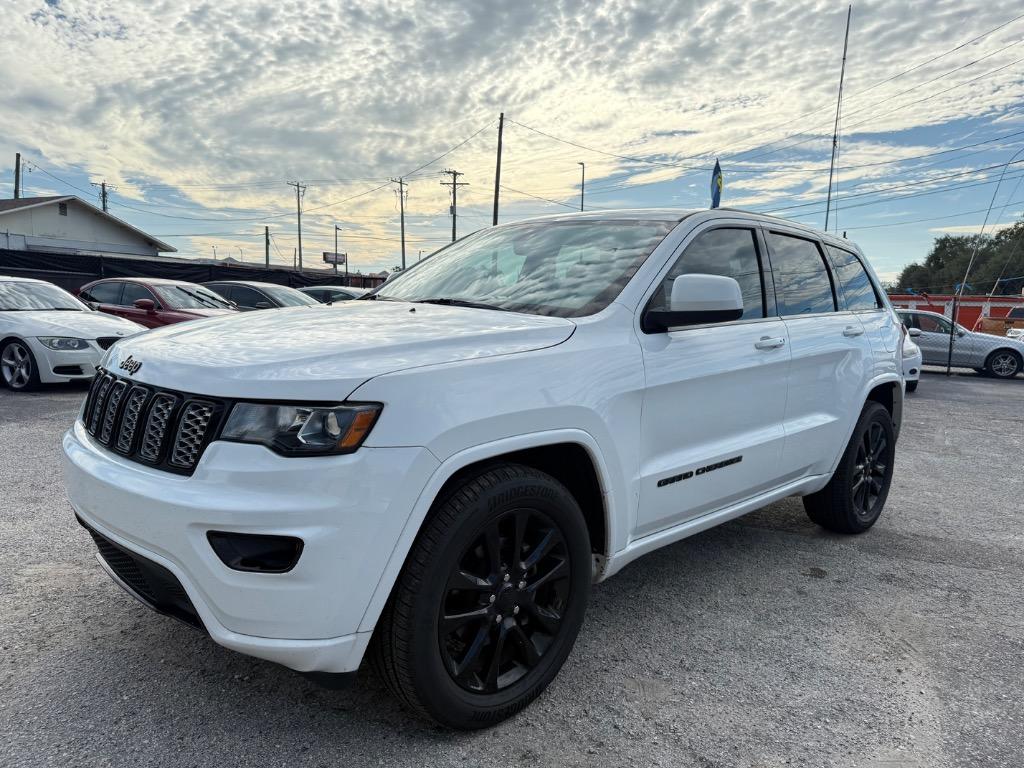 2019 Jeep Cherokee - $16,990