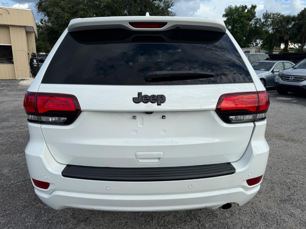 2019 Jeep Cherokee - $16,990