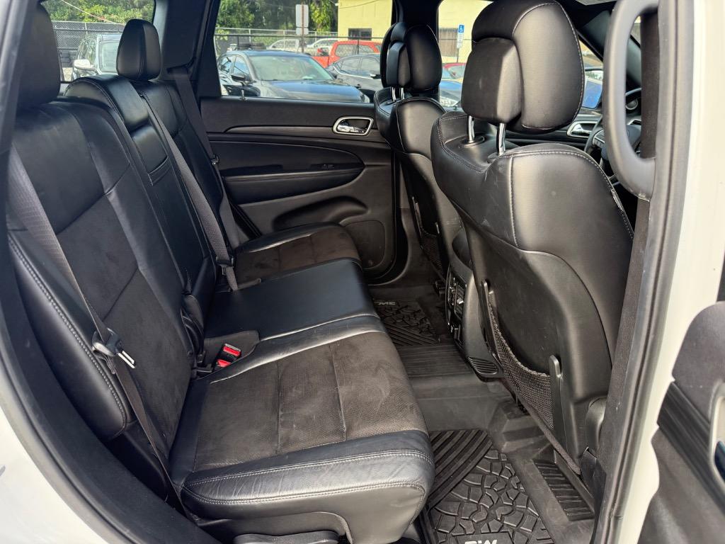2019 Jeep Cherokee - $16,990