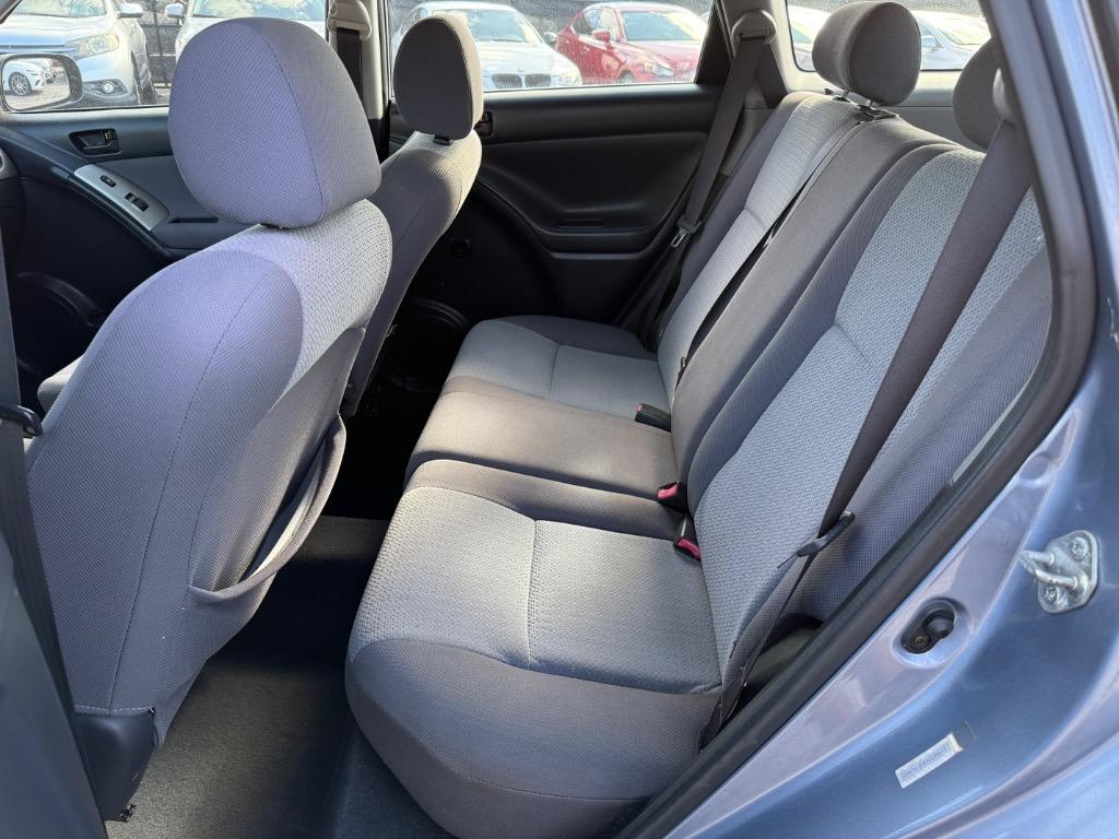 2003 Toyota Matrix photo