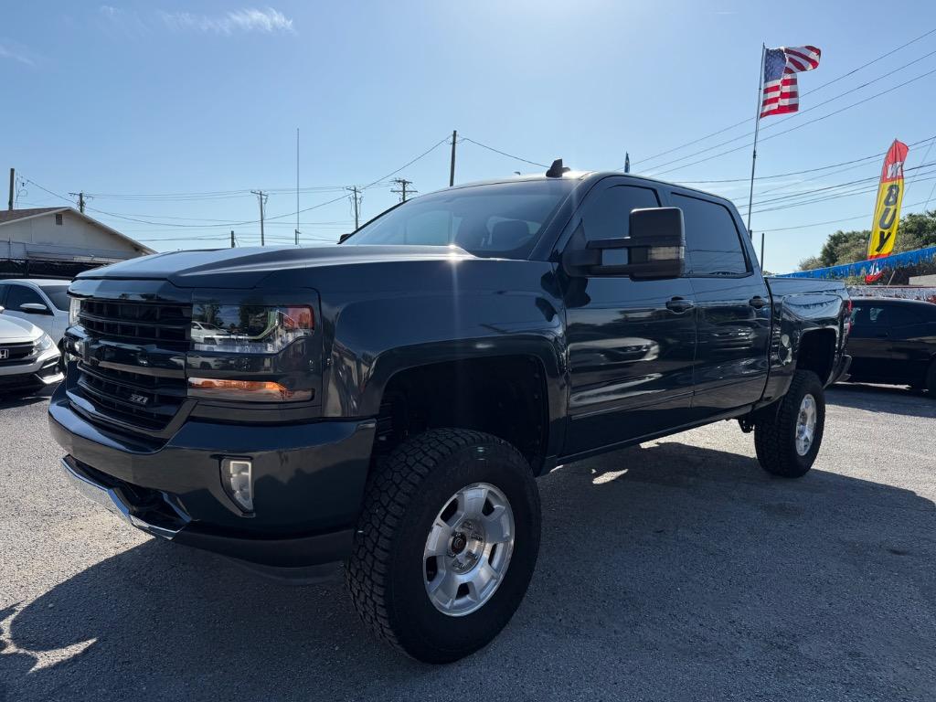 2017 Chevrolet Silverado 1500 LT Z71 photo