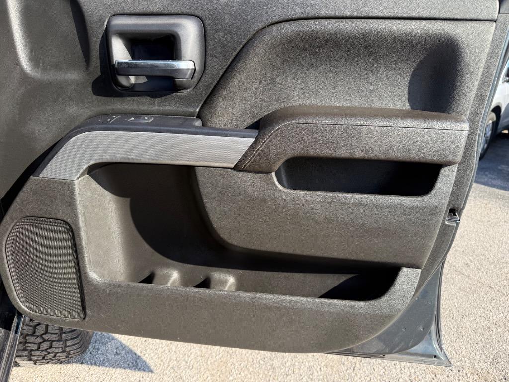 2017 Chevrolet Silverado - $16,995