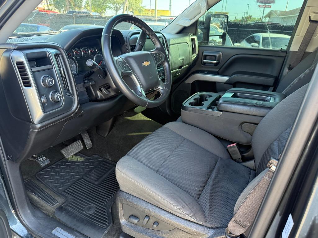 2017 Chevrolet Silverado - $16,995
