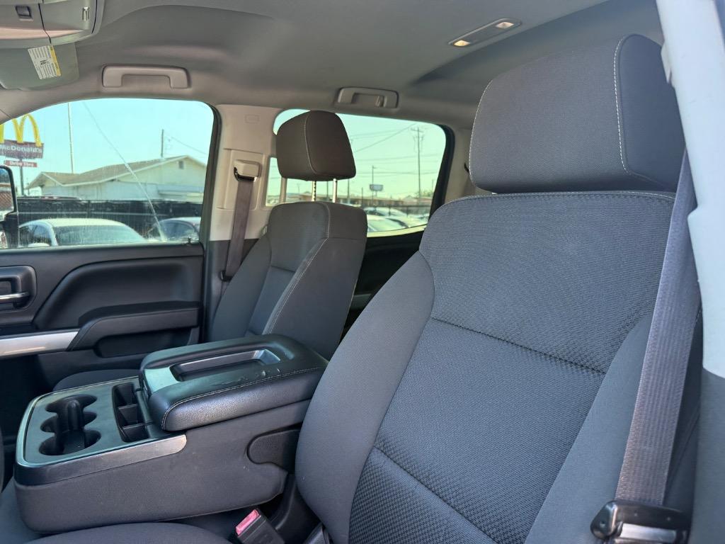 2017 Chevrolet Silverado - $16,995