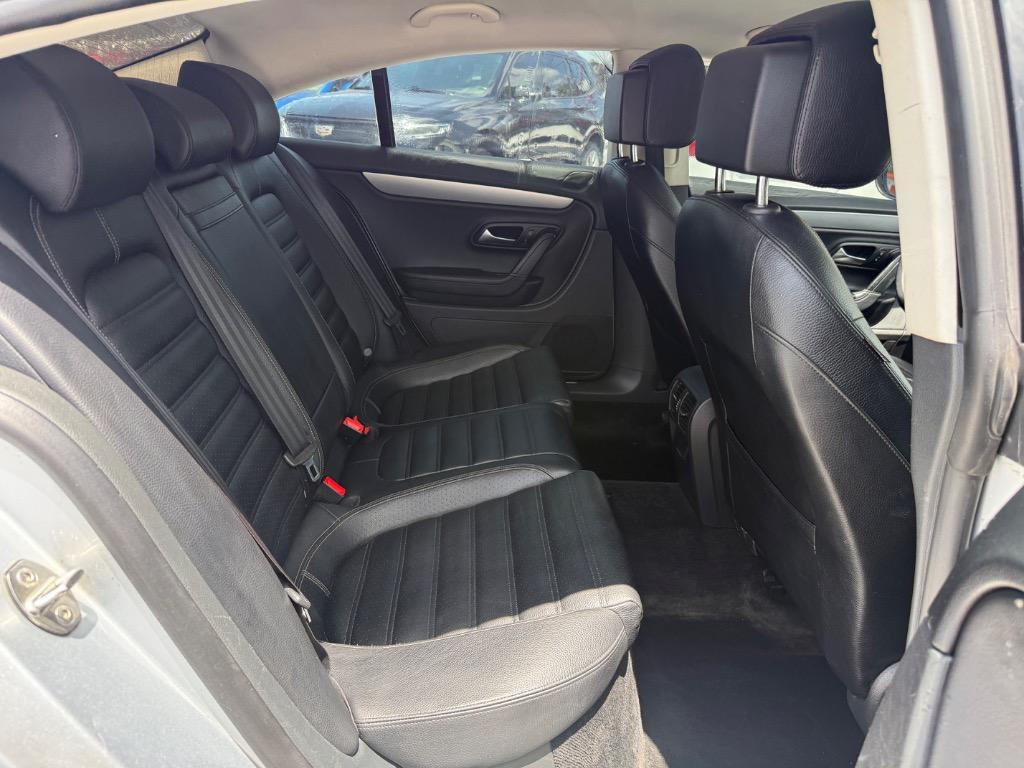 2015 Volkswagen CC Sport photo
