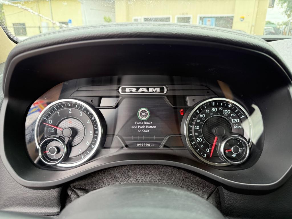 2020 RAM 1500 Laramie photo