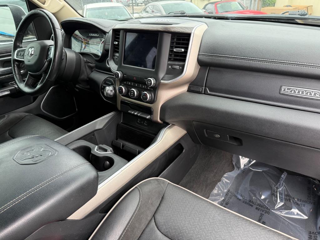 2020 RAM 1500 Laramie photo