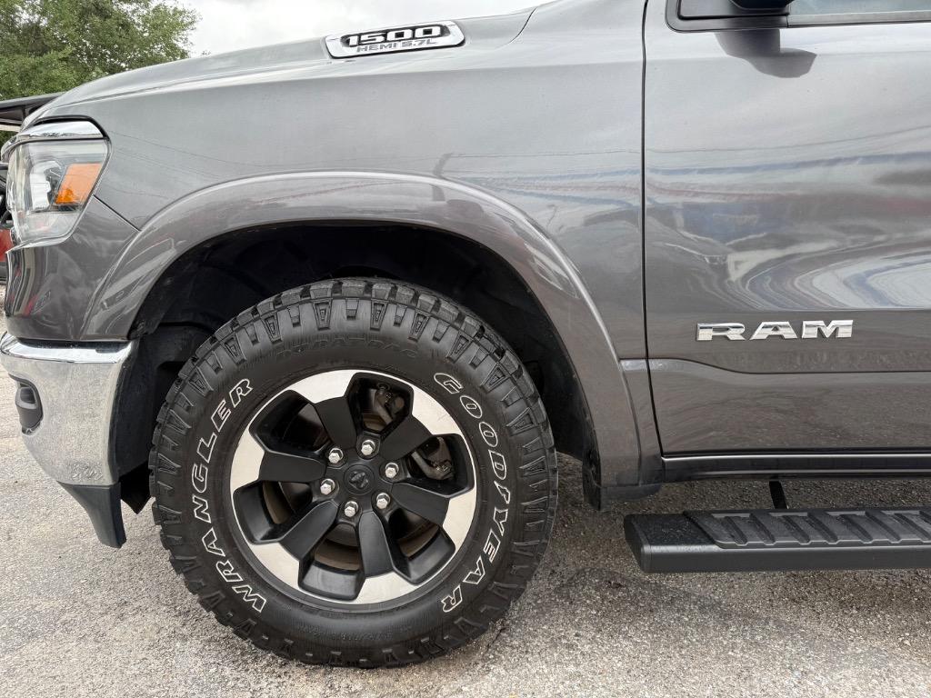 2020 RAM 1500 Laramie photo