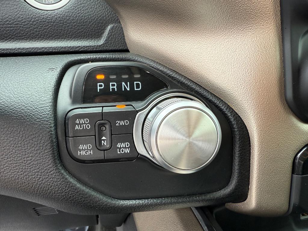 2020 RAM 1500 Laramie photo