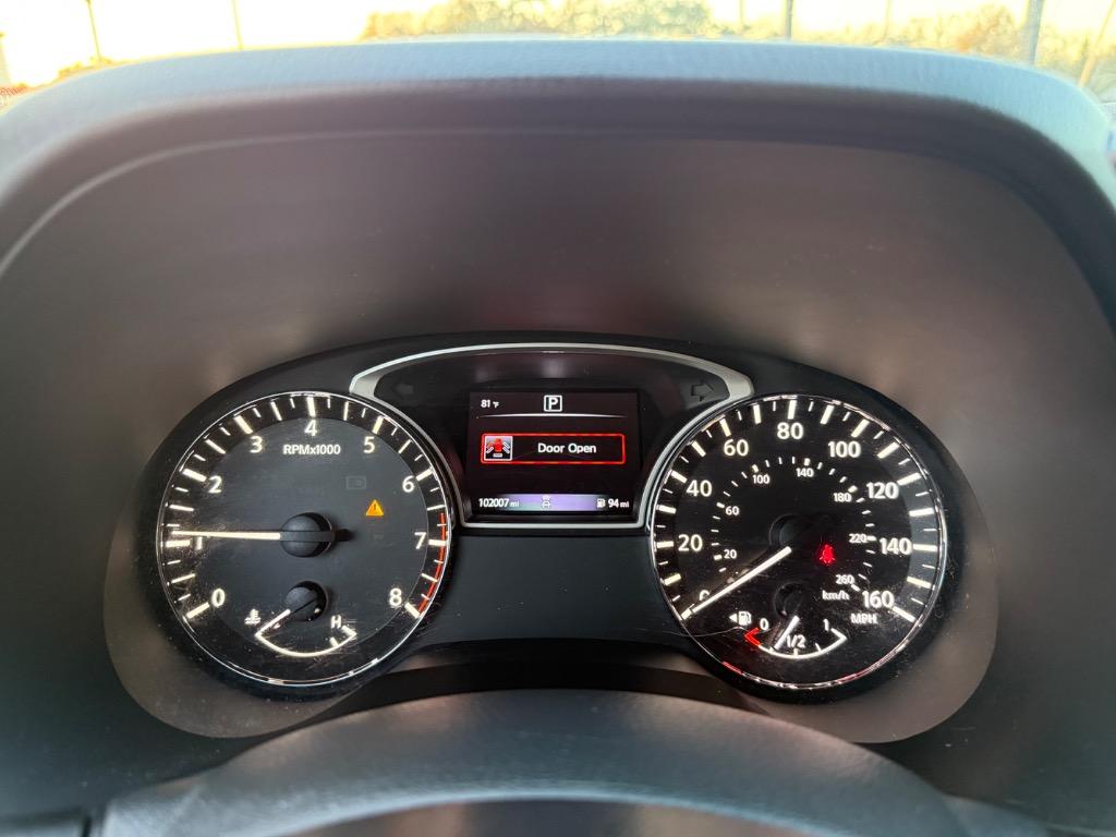 2018 Nissan Pathfinder SV photo