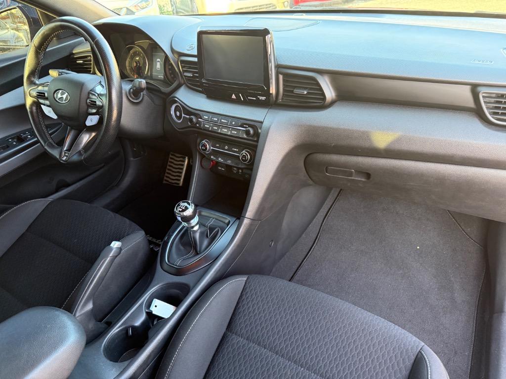 2020 Hyundai Veloster N photo