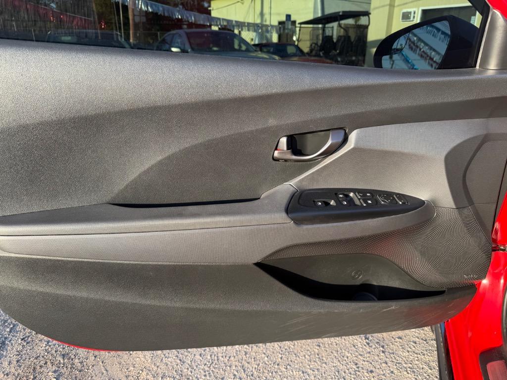 2020 Hyundai Veloster N photo