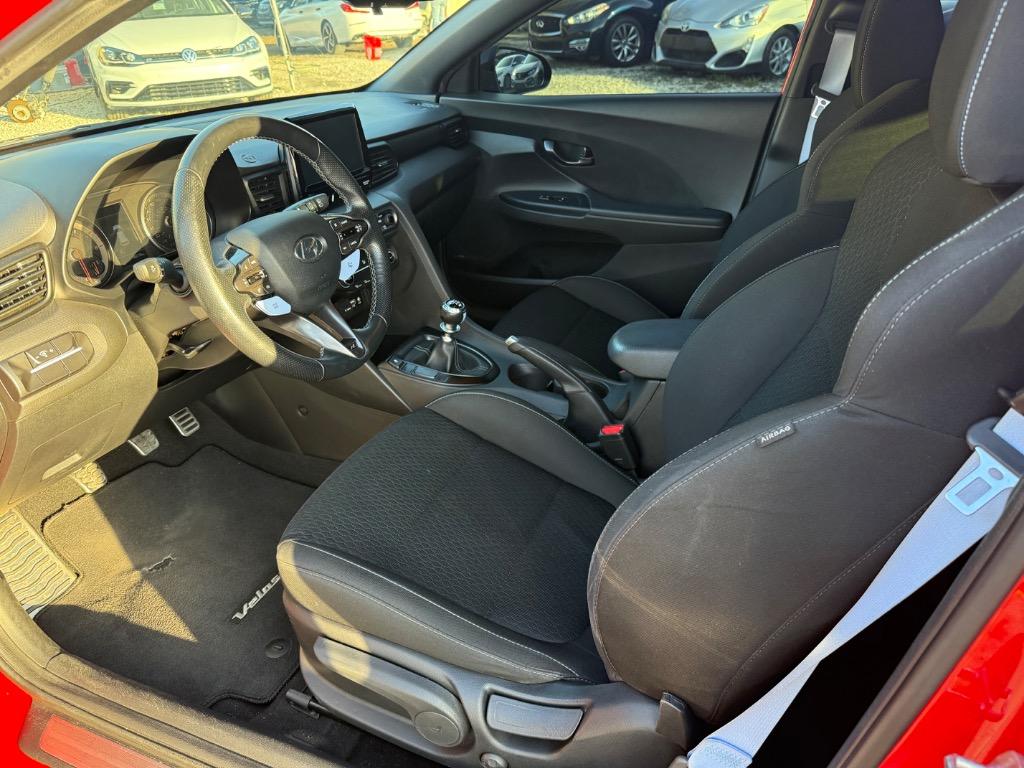 2020 Hyundai Veloster N photo