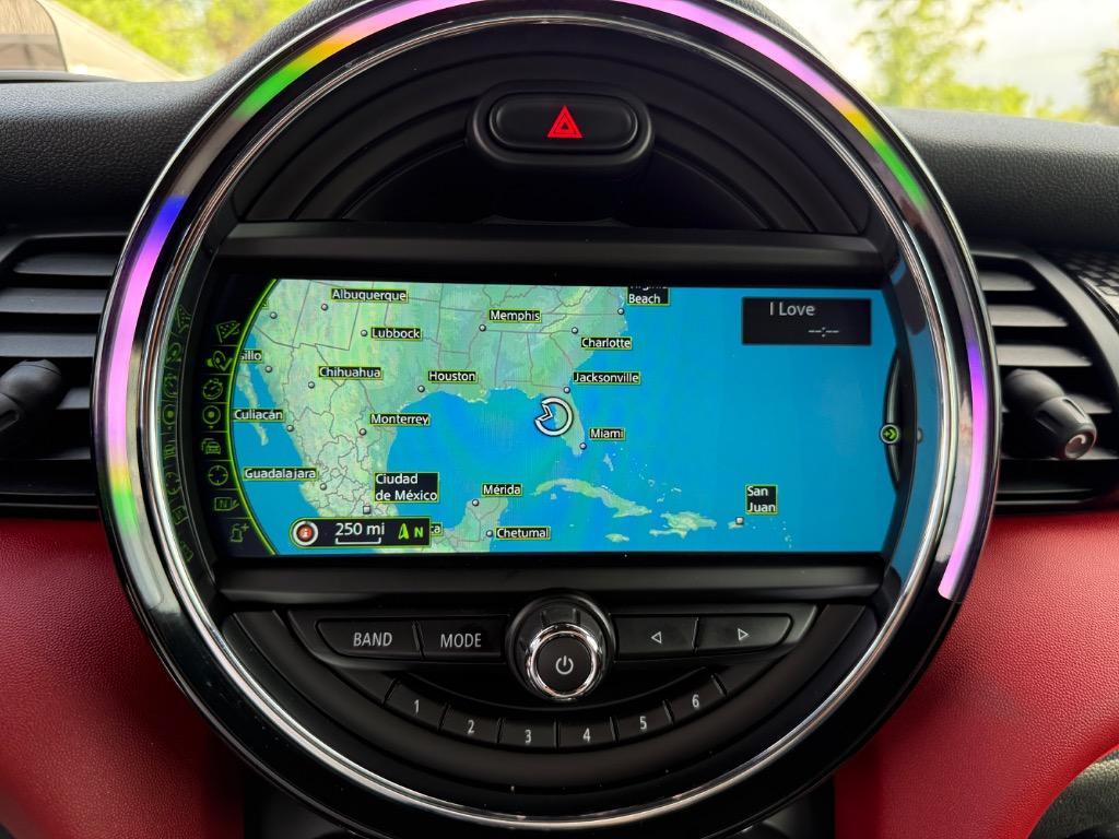 2017 MINI Cooper S photo