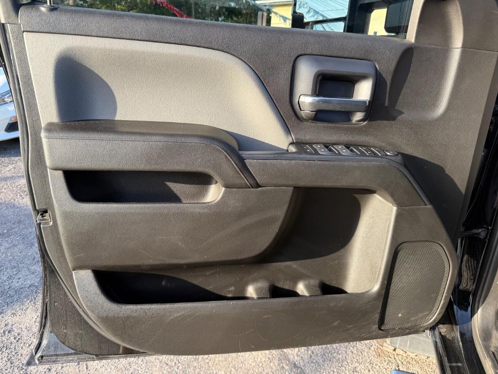 2018 Chevrolet Silverado 2500 W/T photo