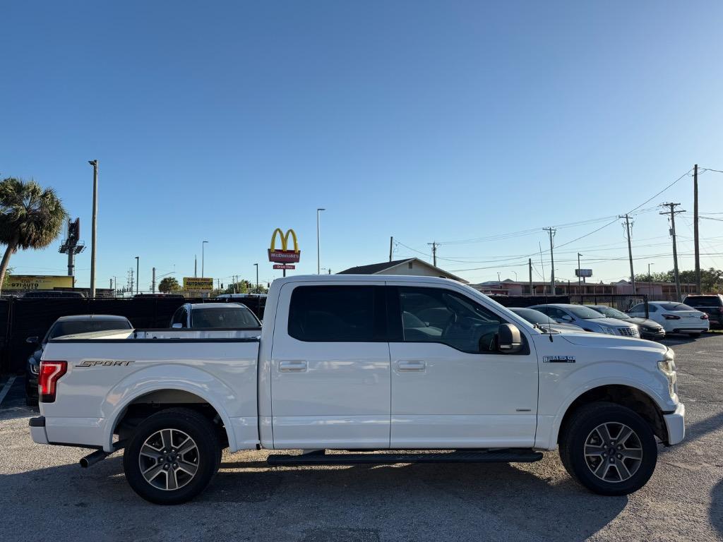 2016 Ford F150 XLT photo