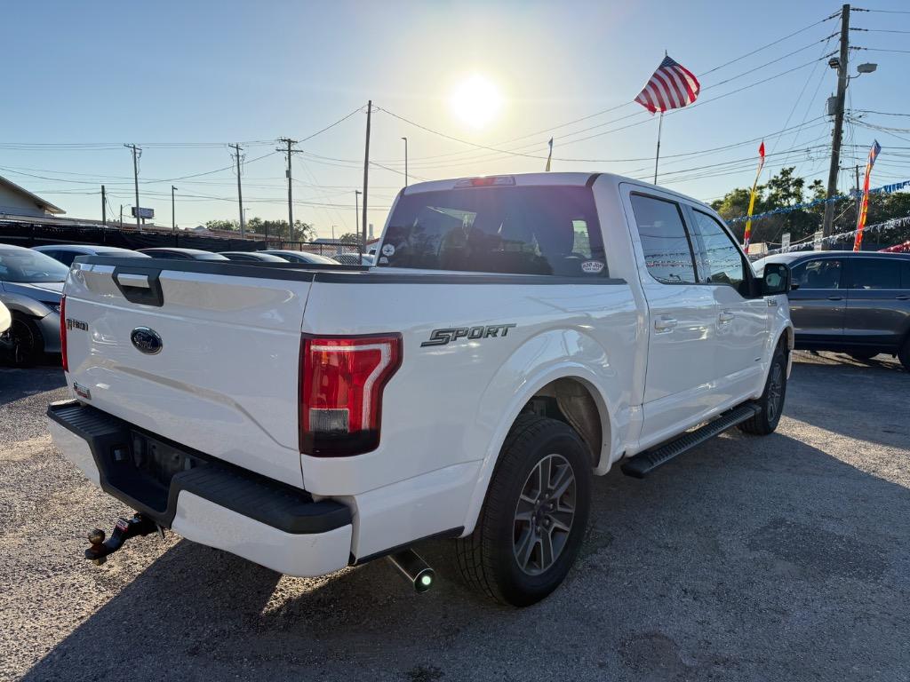 2016 Ford F150 XLT photo