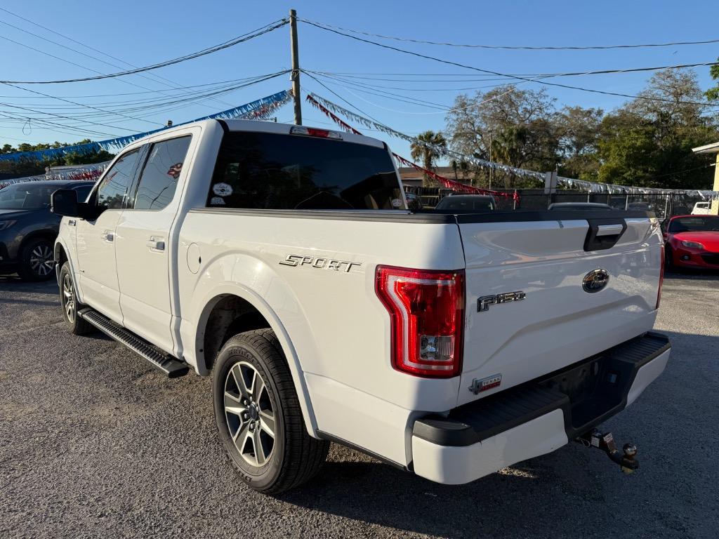 2016 Ford F150 XLT photo
