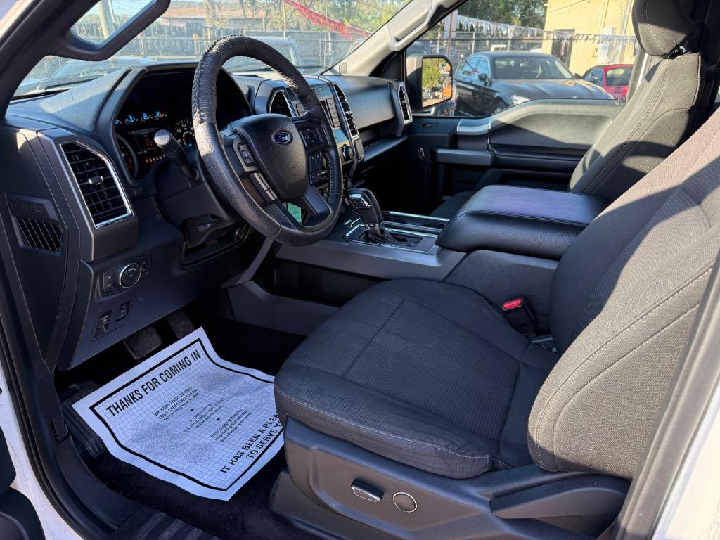 2016 Ford F150 XLT photo