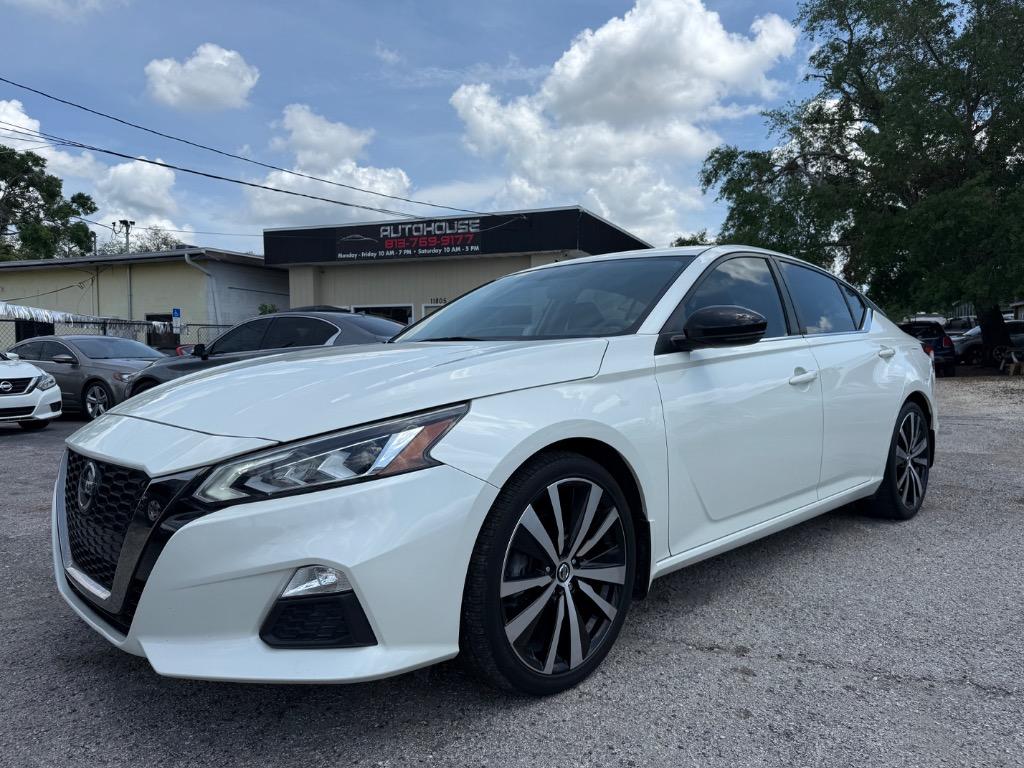 2019 Nissan Altima SR photo