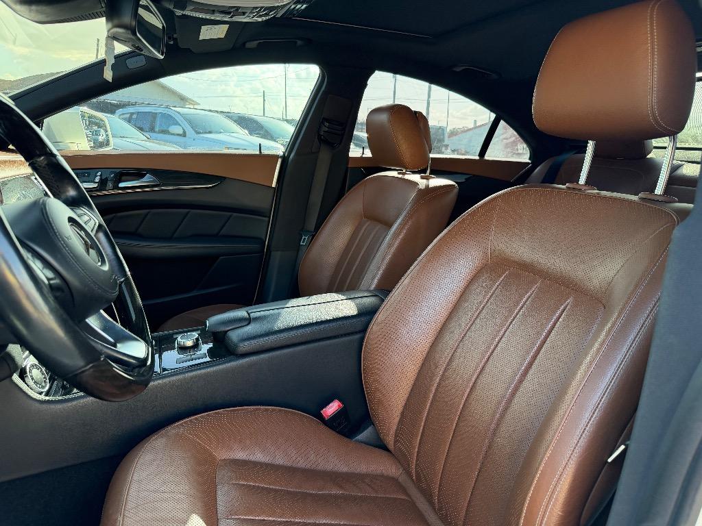 2016 Mercedes-Benz CLS-Class - $17,995