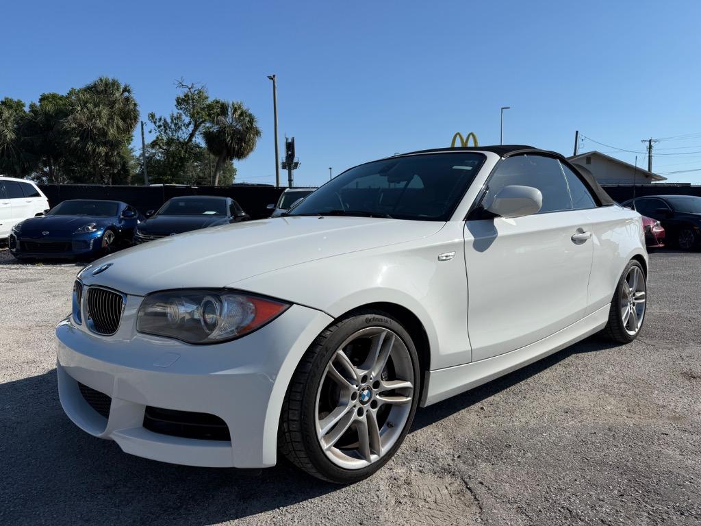 2010 BMW Legend 135i photo