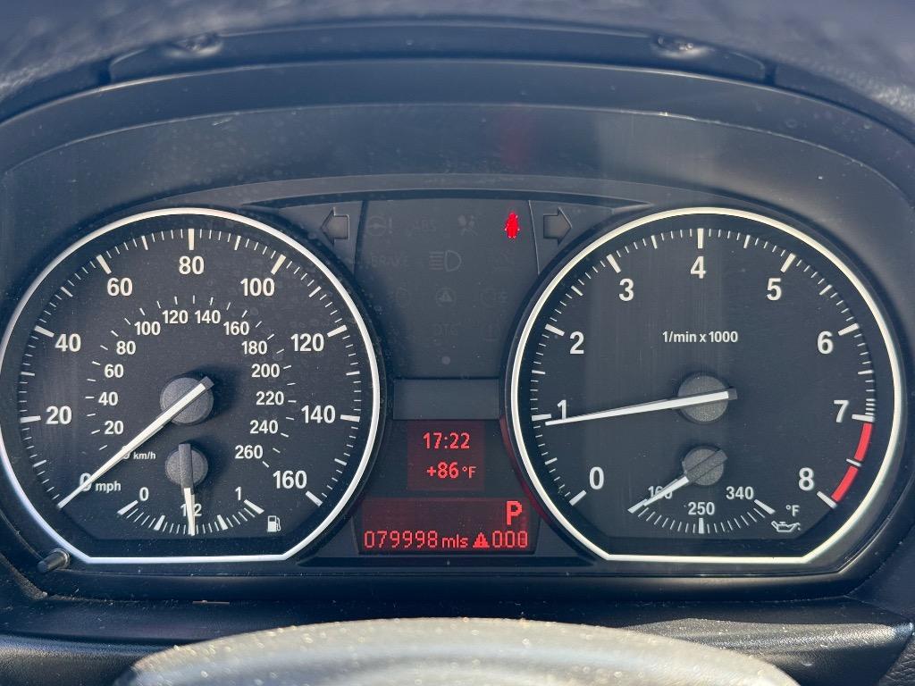 2010 BMW Legend 135i photo