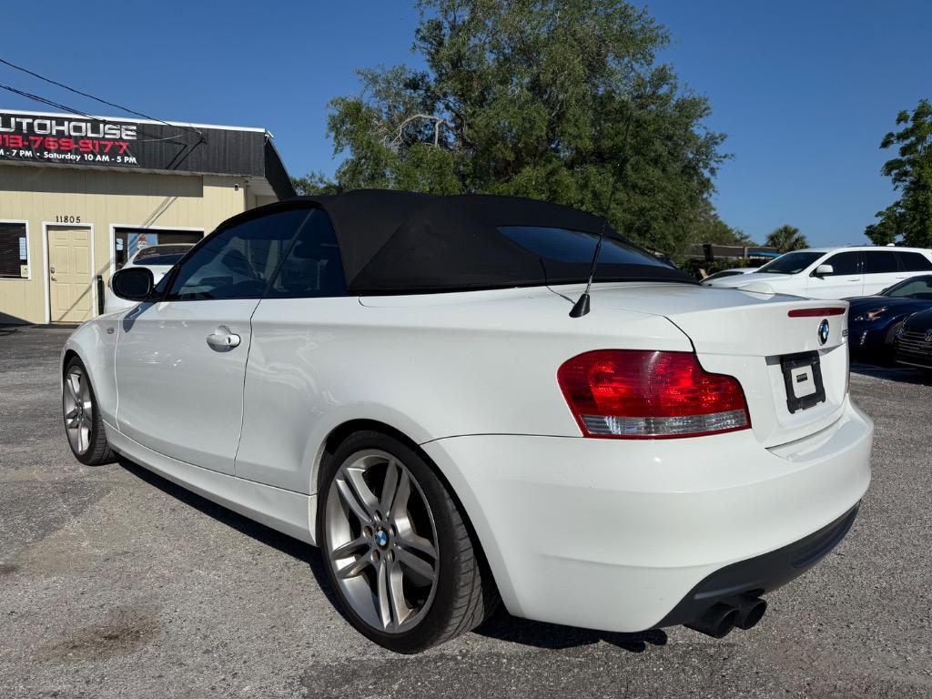 2010 BMW Legend 135i photo