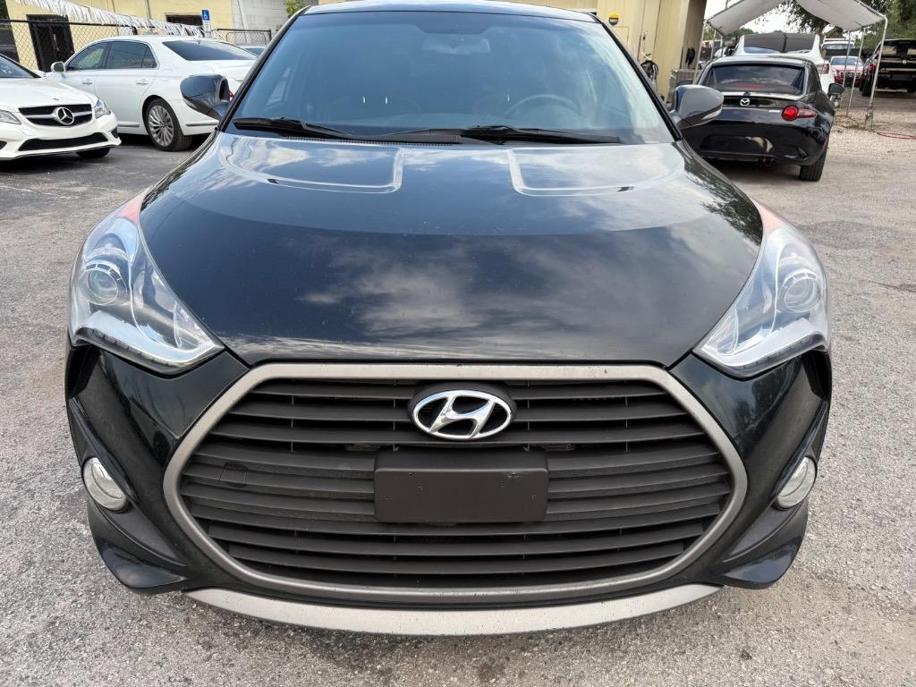 2016 Hyundai Veloster Turbo photo