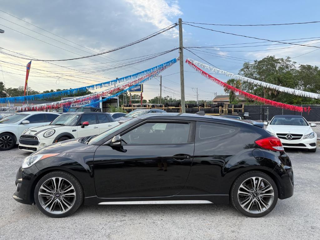 2016 Hyundai Veloster Turbo photo