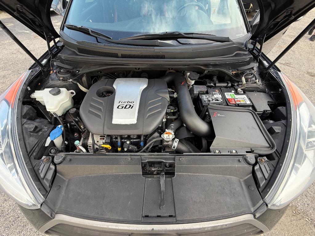 2016 Hyundai Veloster Turbo photo