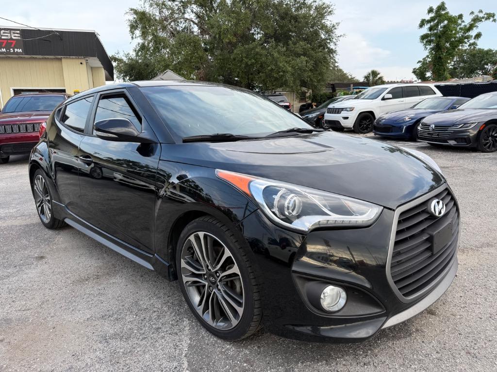 2016 Hyundai Veloster Turbo photo
