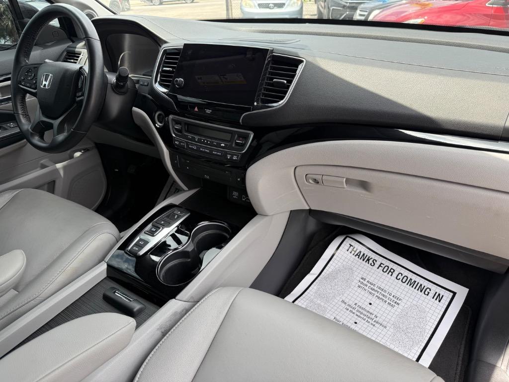 2020 Honda Pilot Touring photo