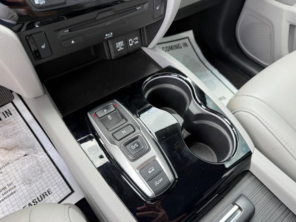 2020 Honda Pilot Touring photo