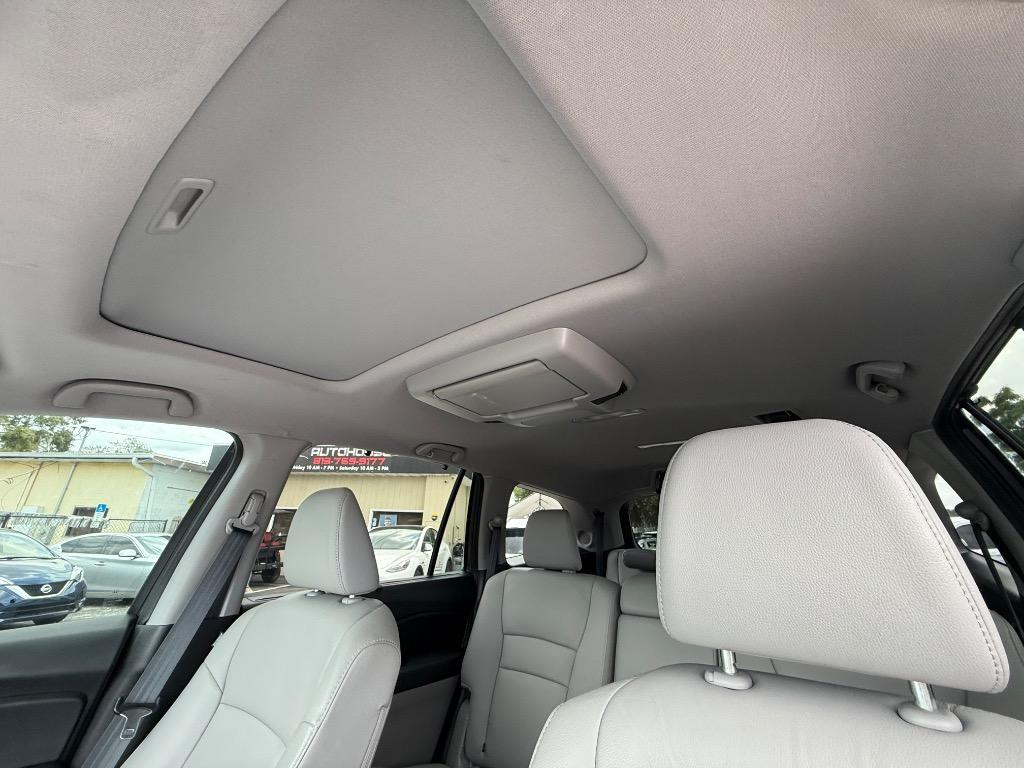 2020 Honda Pilot Touring photo