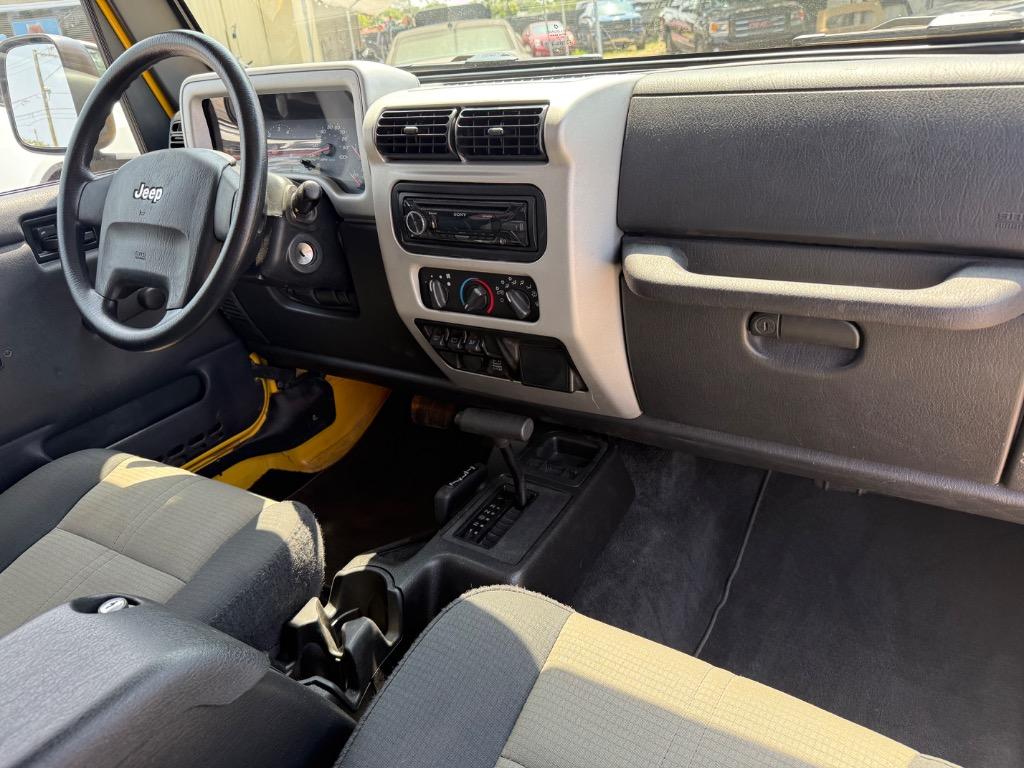 2004 Jeep Wrangler X photo