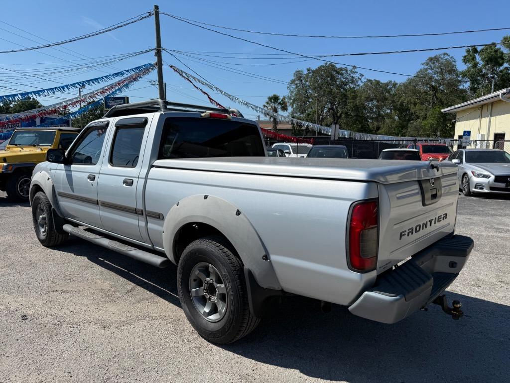 2002 Nissan Frontier XE-V6 photo