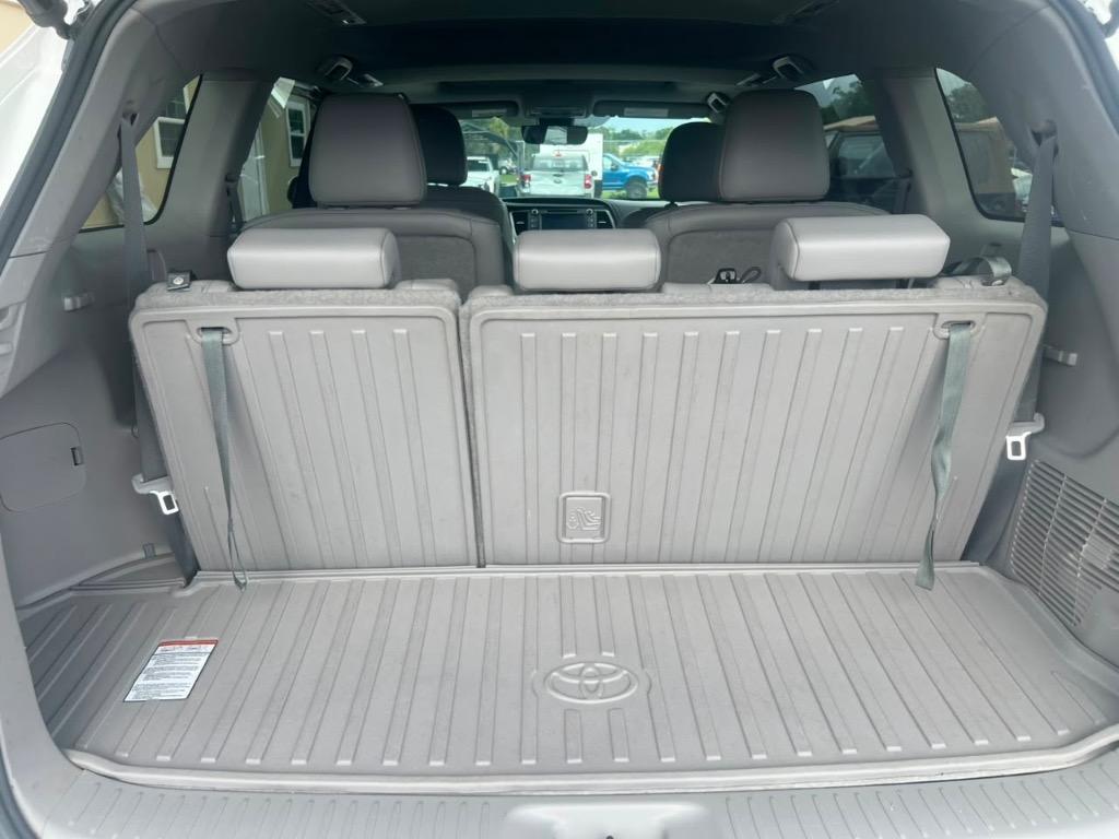 2019 Toyota Highlander - $26,500