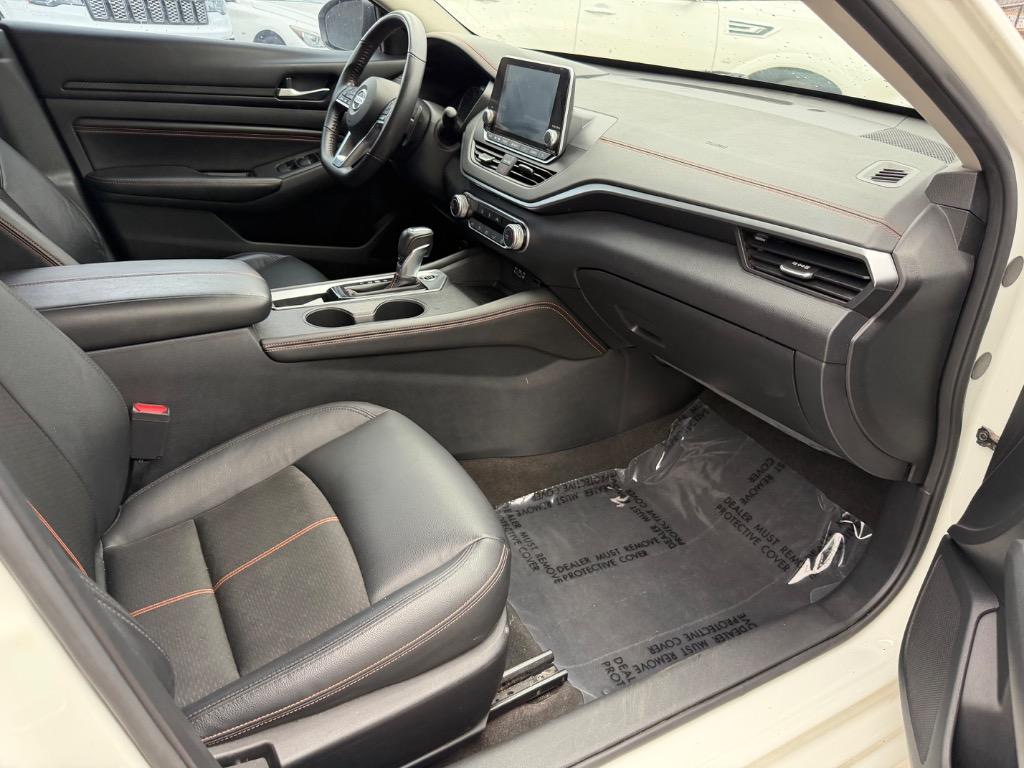 2022 Nissan Altima - $14,500
