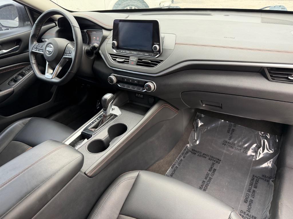 2022 Nissan Altima - $14,500