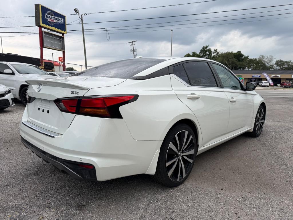 2022 Nissan Altima - $14,500