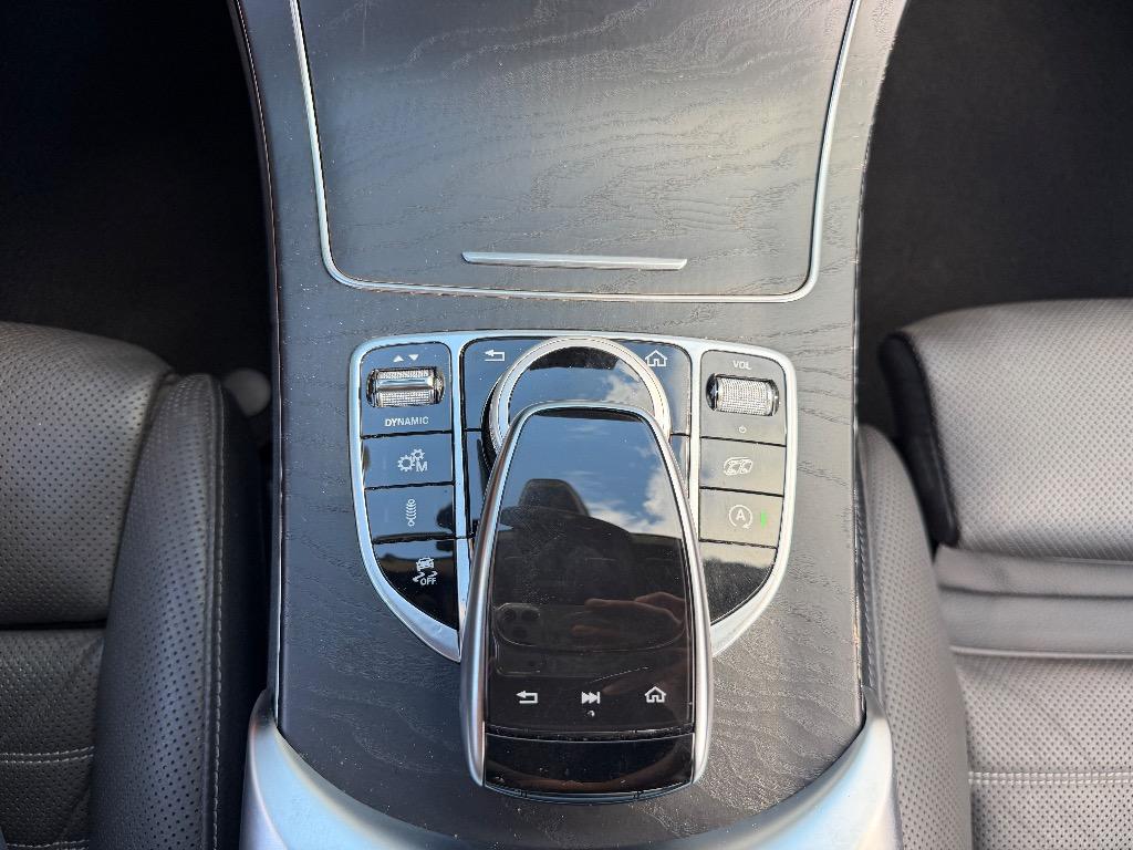 2019 Mercedes-Benz C 300 - $20,995