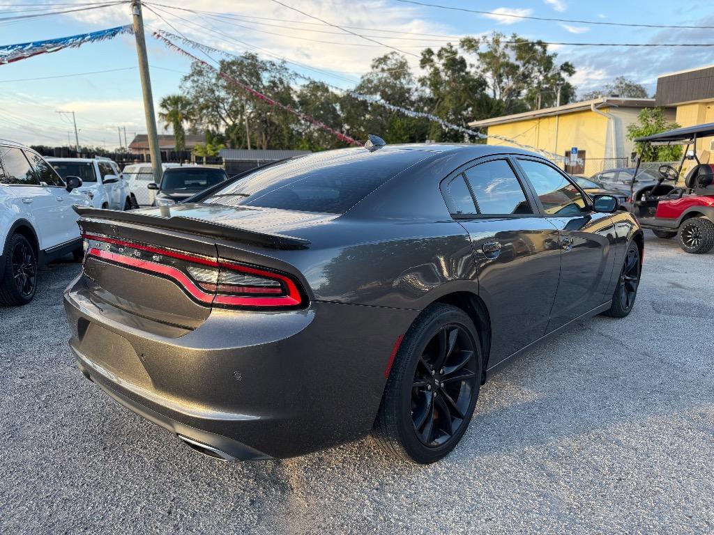 2017 Dodge Charger - $10,995