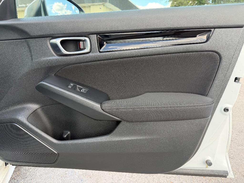 2023 Honda Civic - $18,495