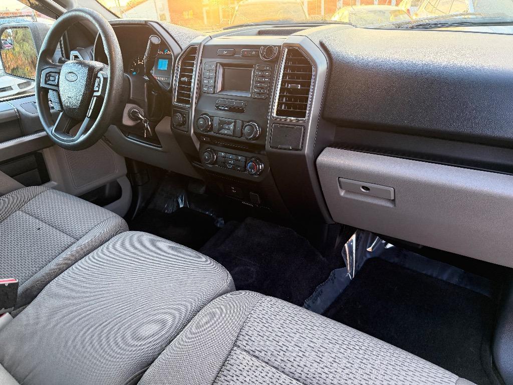 2016 Ford F-150 - $23,995
