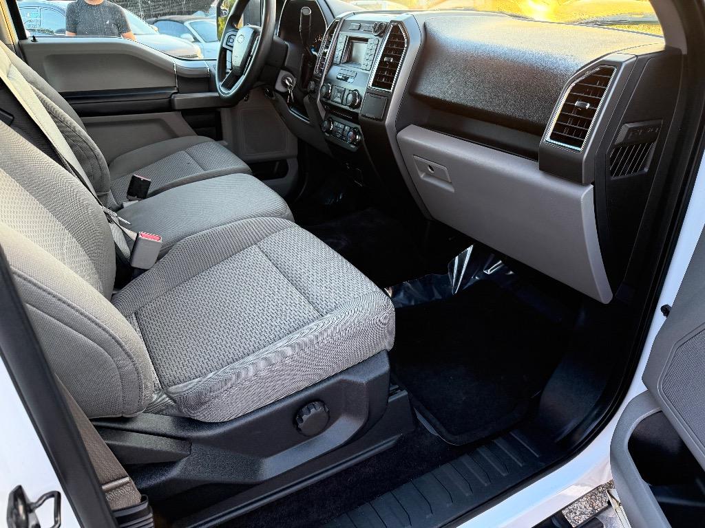 2016 Ford F-150 - $23,995