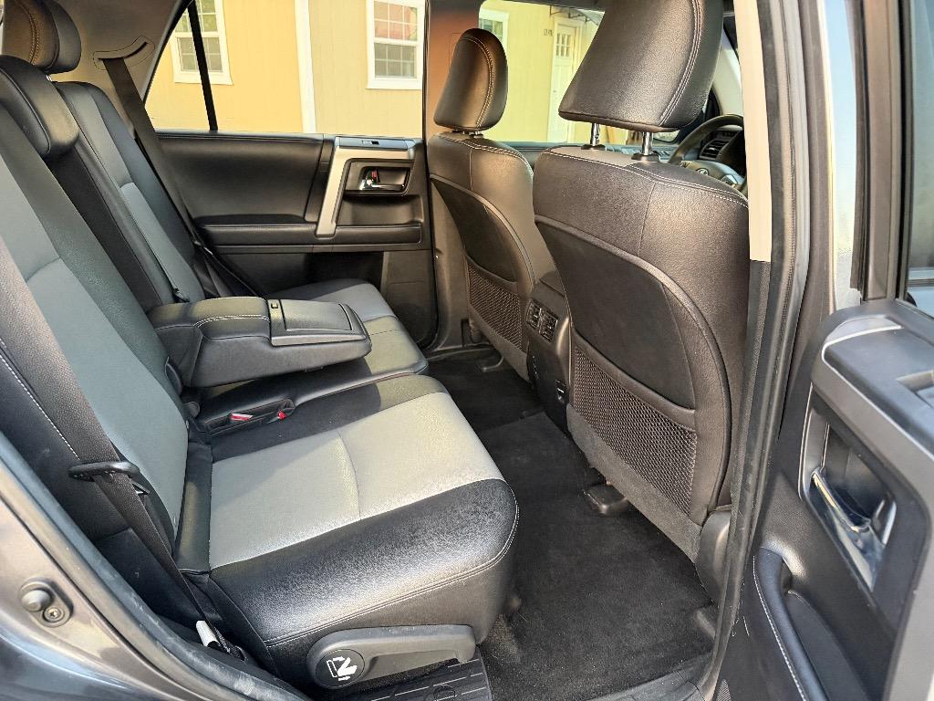 2018 Toyota 4Runner - $20,449