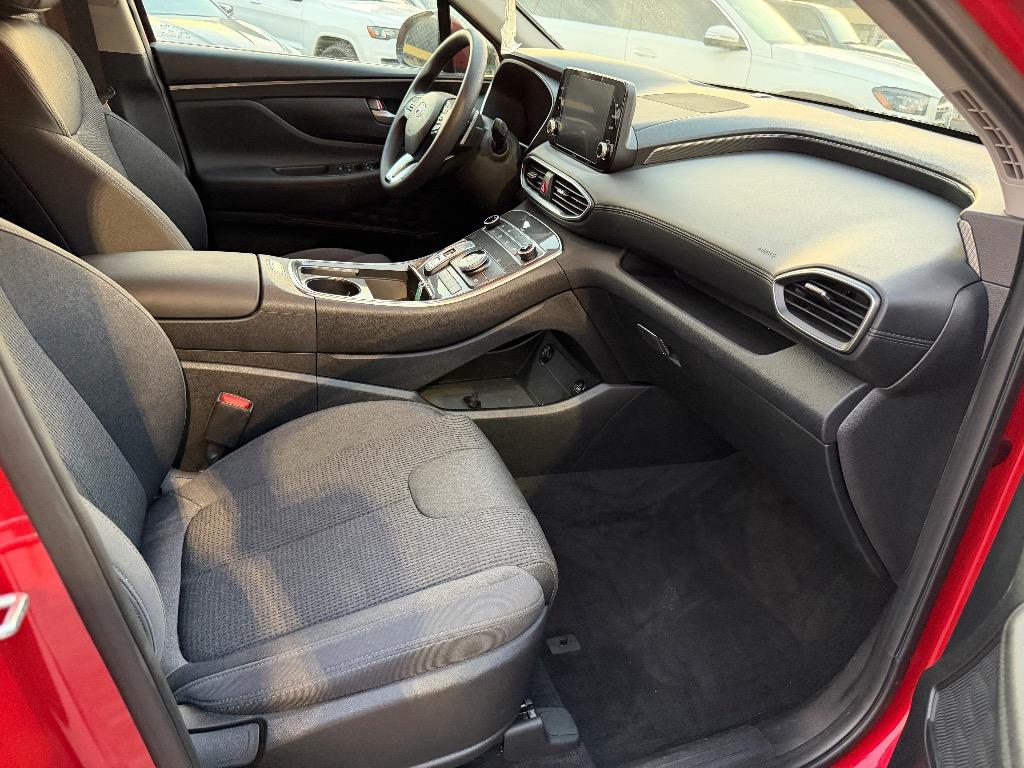 2022 Hyundai Santa Fe - $17,590
