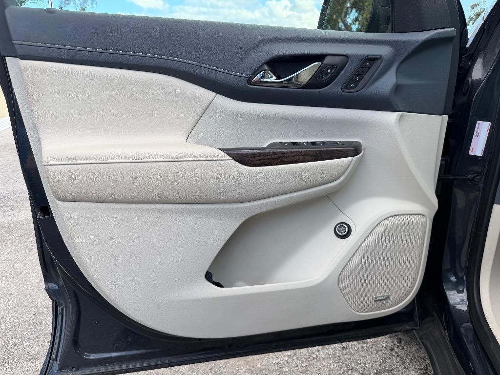 2021 GMC Acadia - $17,590