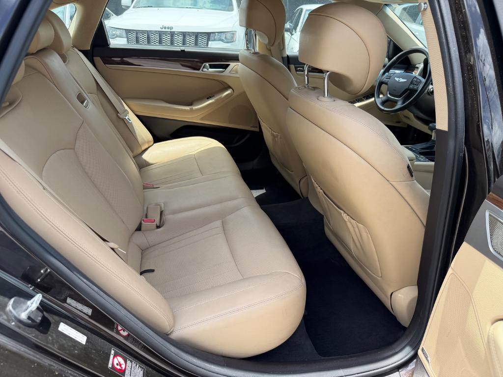 2018 Genesis G80 - $13,990